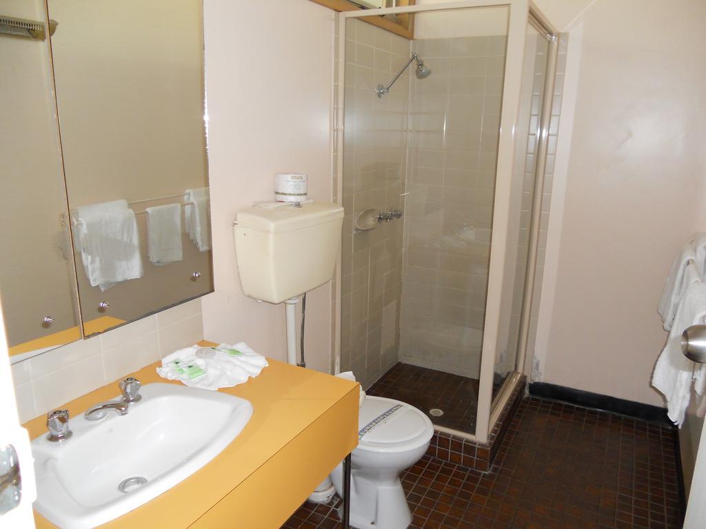 Cottonwood Motor Inn