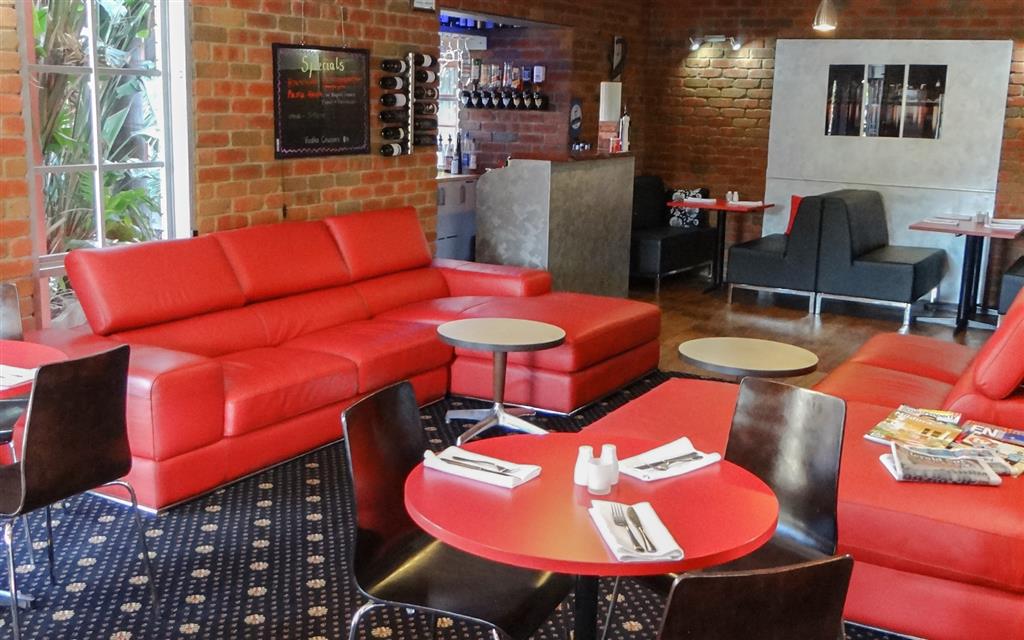 Early Australian Motor Inn