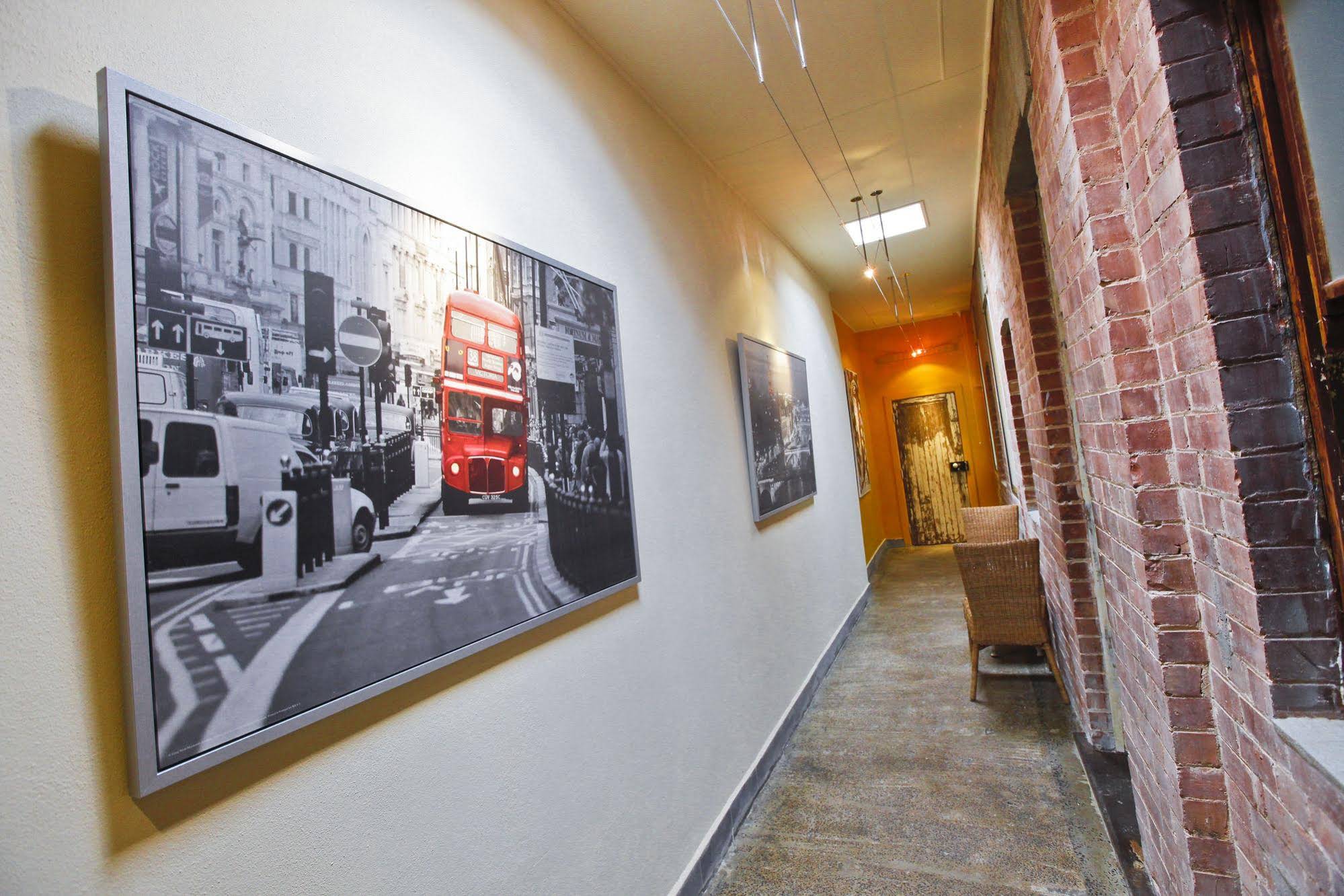 Indulge Apartments - Eighth Street