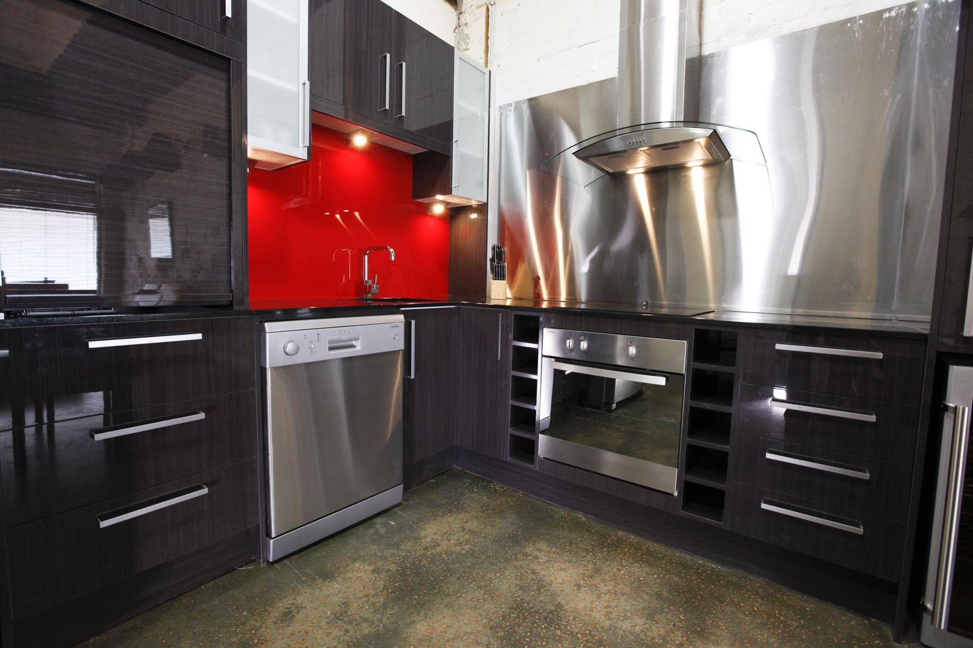 Indulge Apartments - Eighth Street