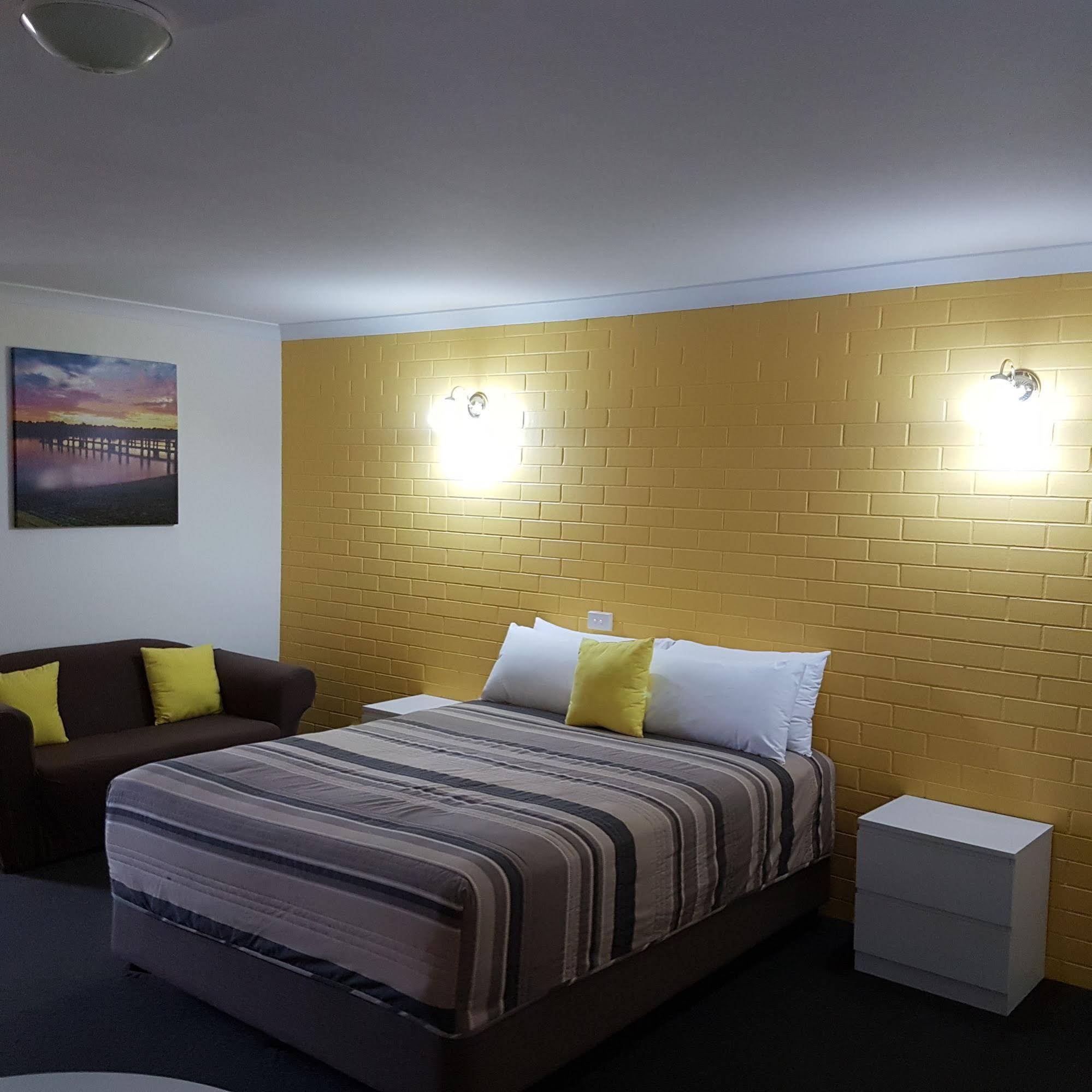 Mid City Plantation Motel