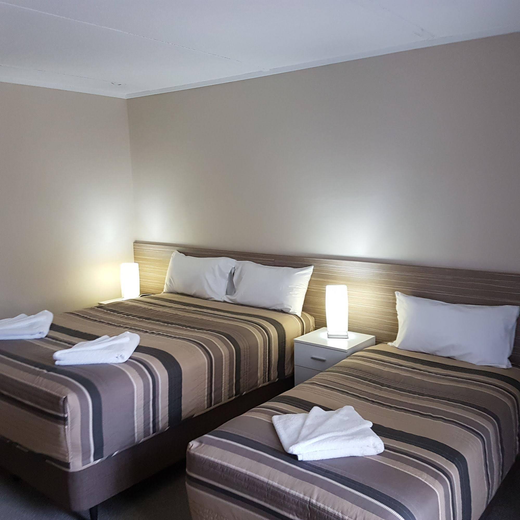 Mid City Plantation Motel