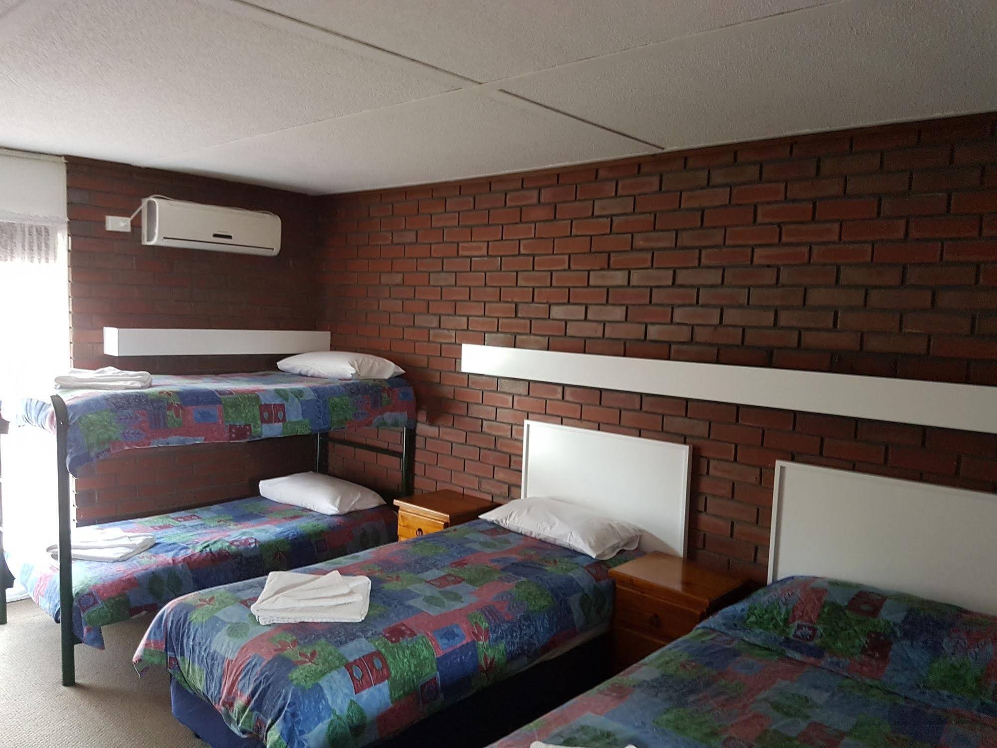 Mid City Plantation Motel