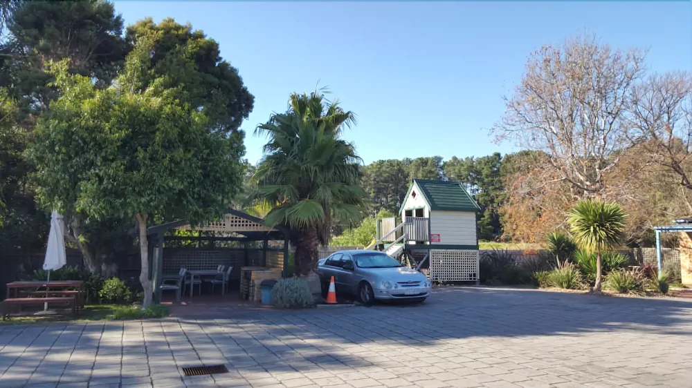 Balnarring Village Motor Inn