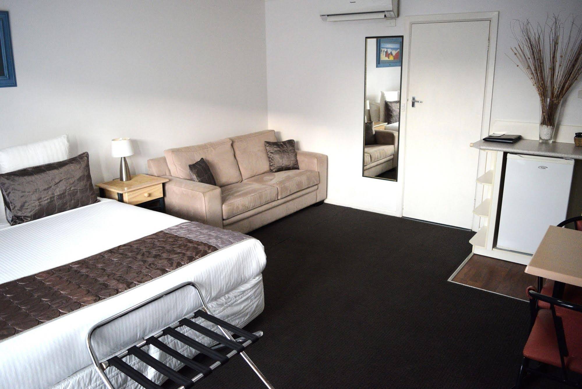 Mornington Motel