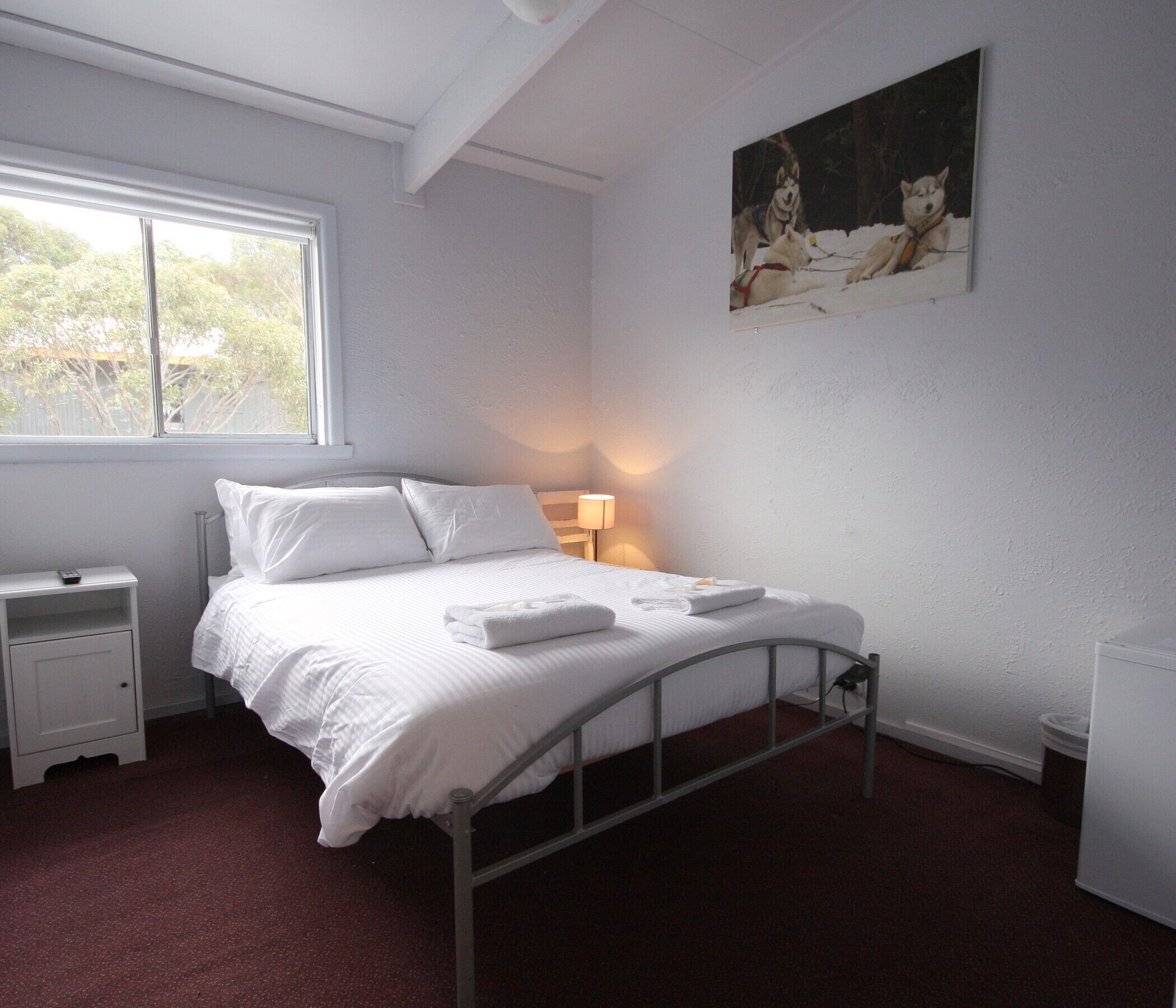 Alpine Hotel