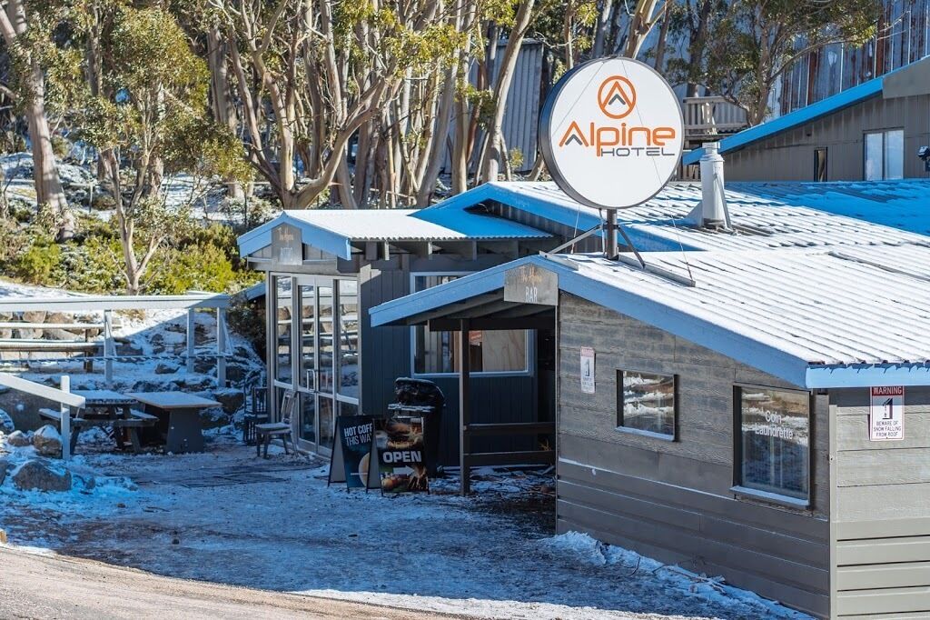 Alpine Hotel