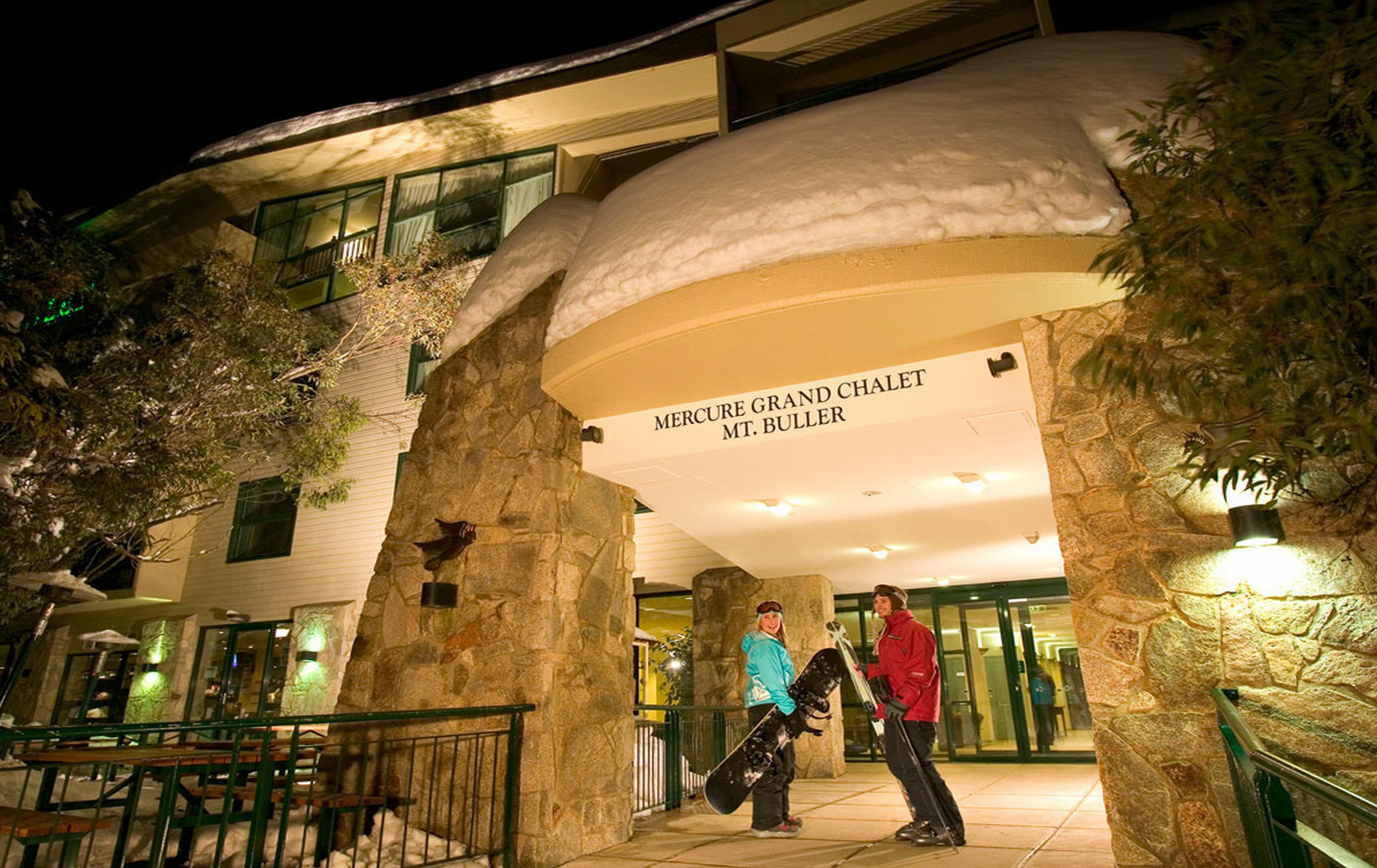 Mt Buller Chalet Hotel & Suites