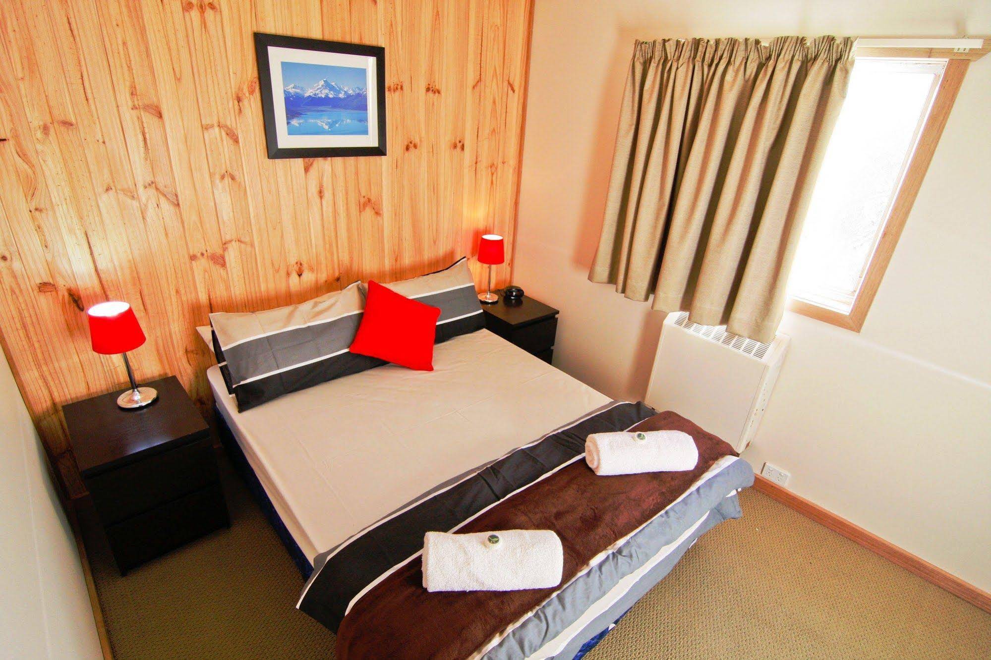 Sugarbush Lodge & Apartments