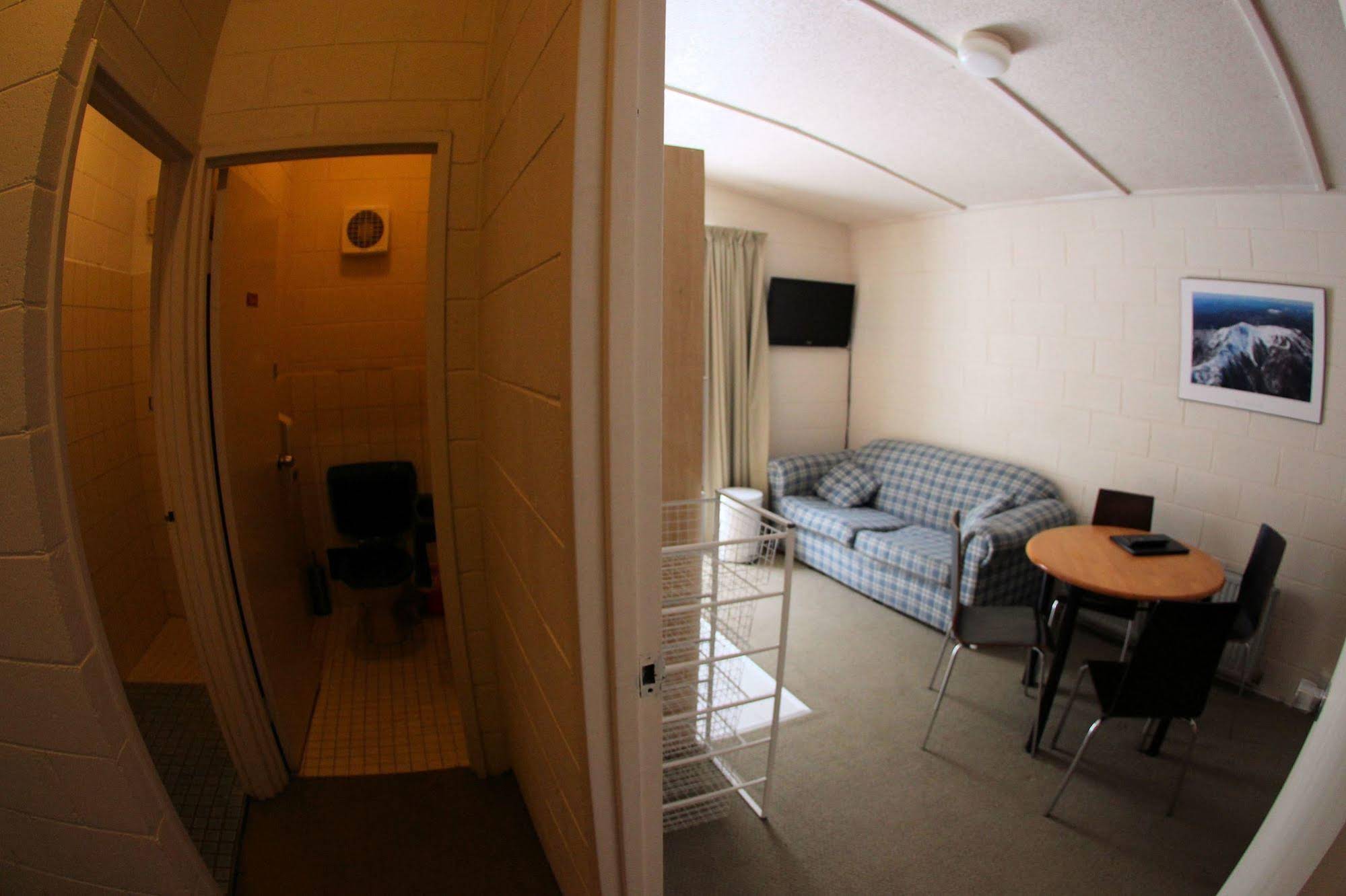 Sugarbush Lodge & Apartments