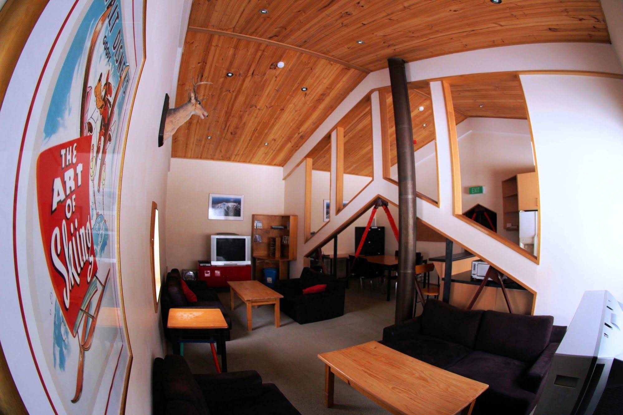 Sugarbush Lodge & Apartments