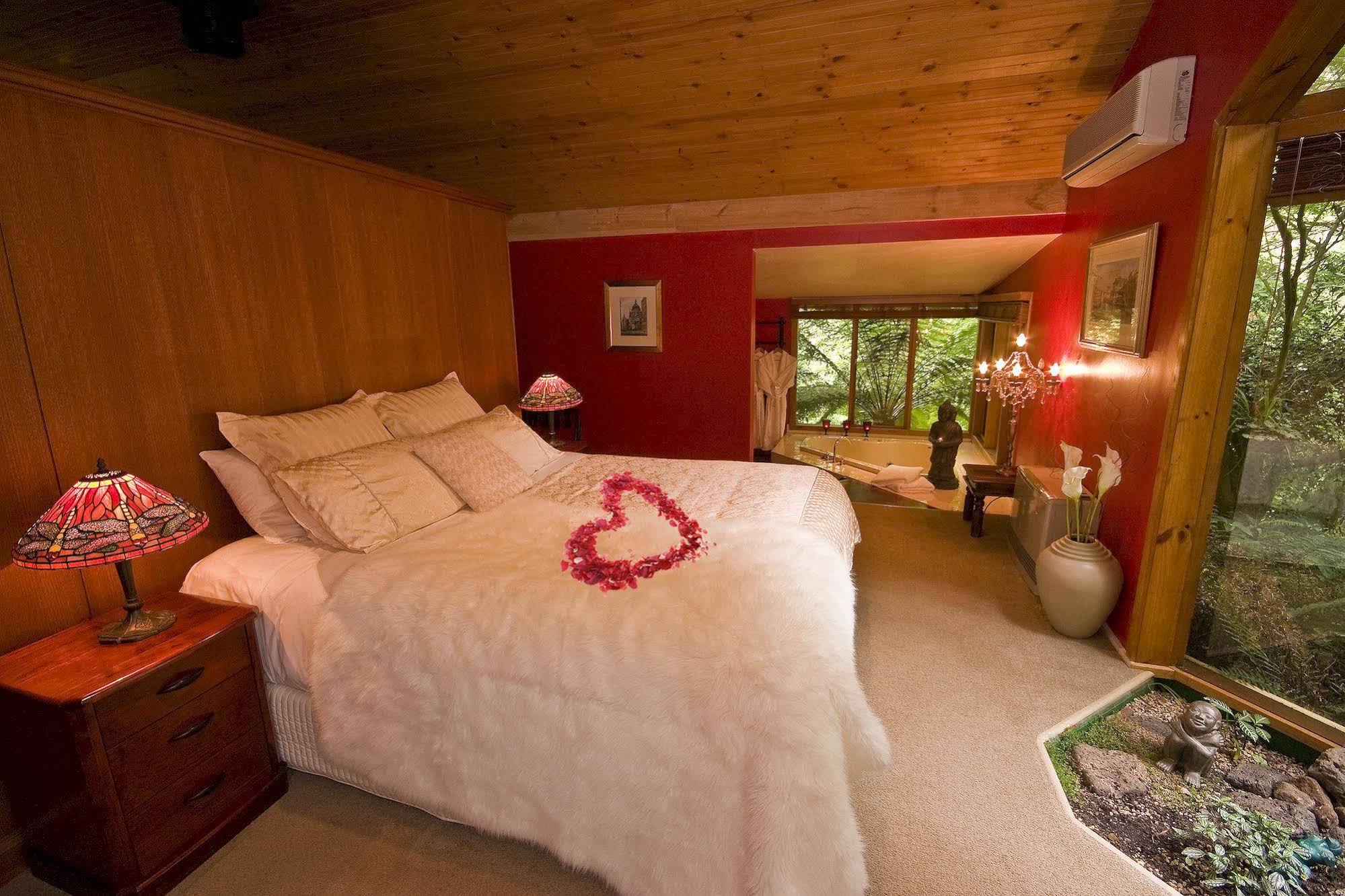 Linden Gardens Rainforest Retreat