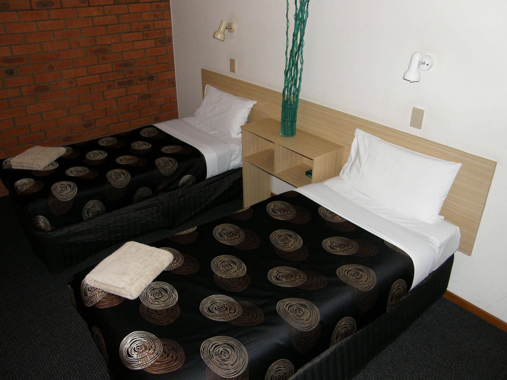 Shannon Motor Inn