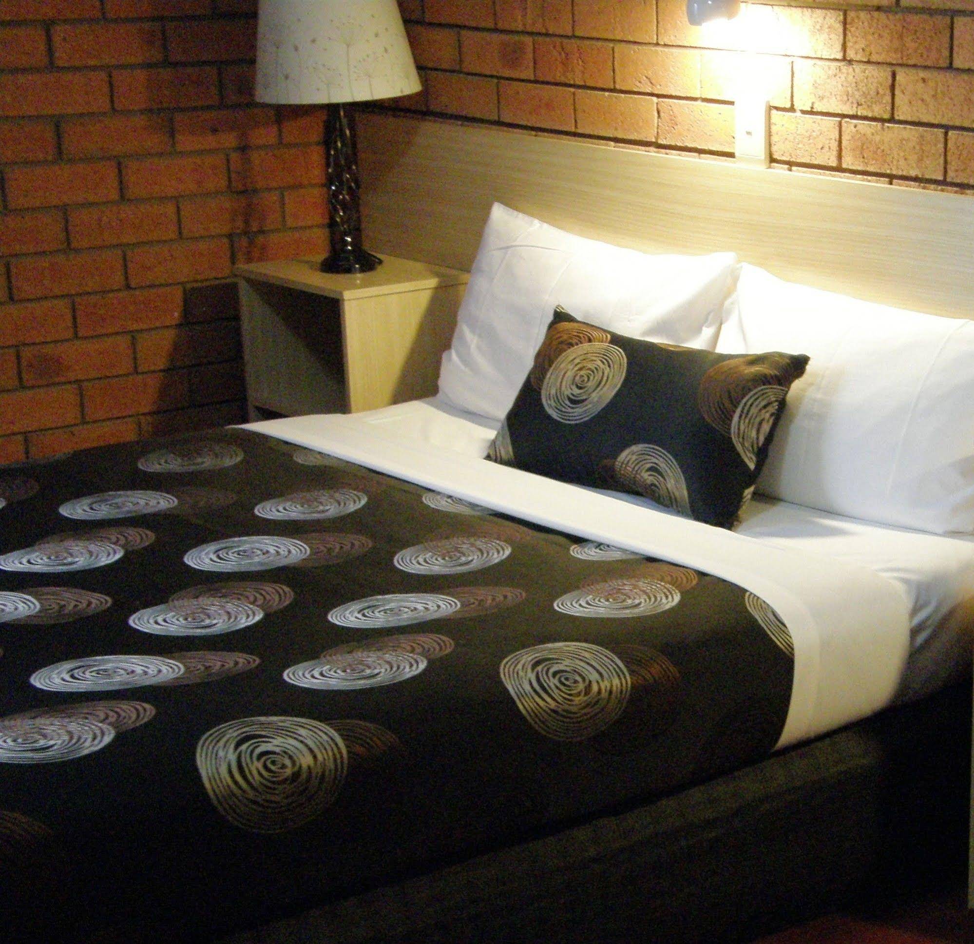 Shannon Motor Inn