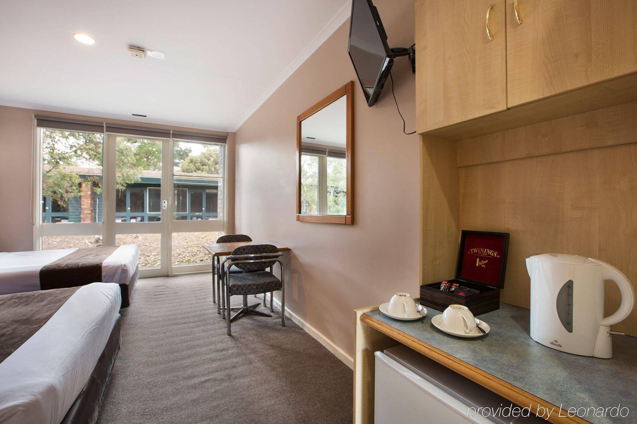 Burvale Hotel