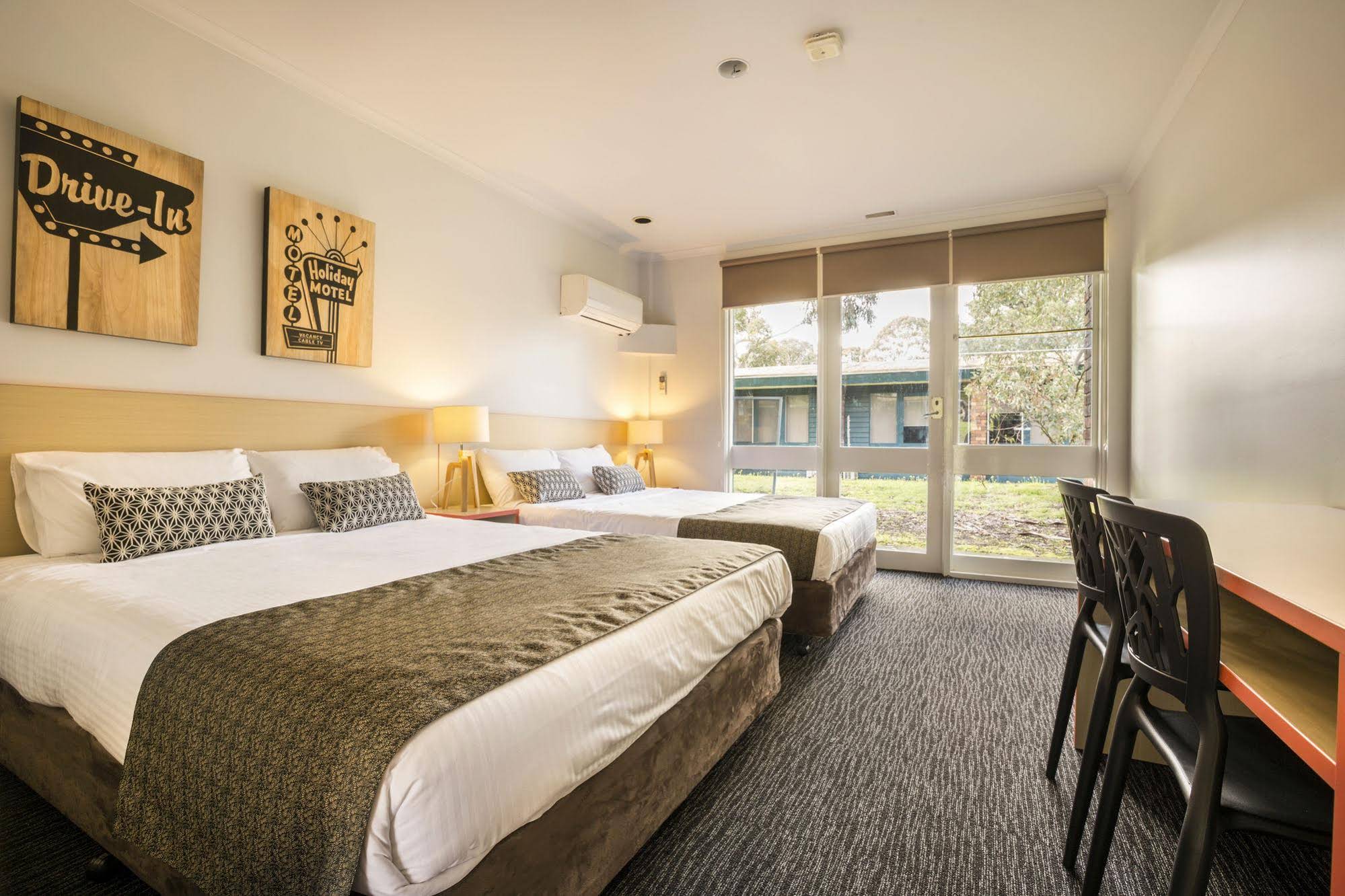 Burvale Hotel
