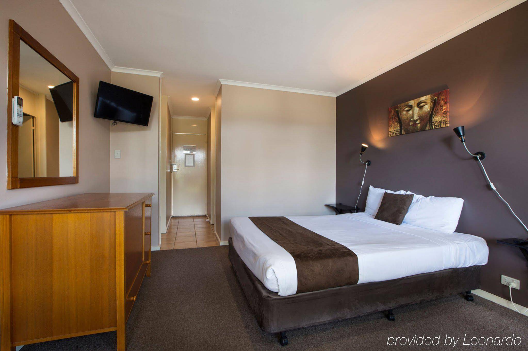 Burvale Hotel