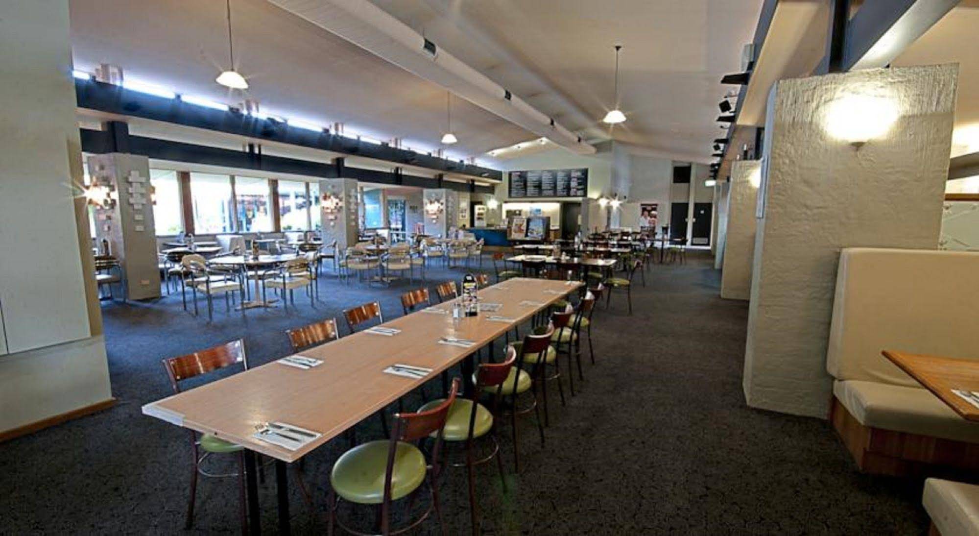 Burvale Hotel