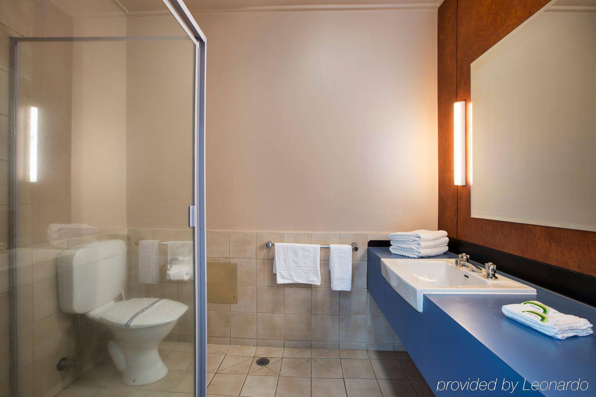 Burvale Hotel