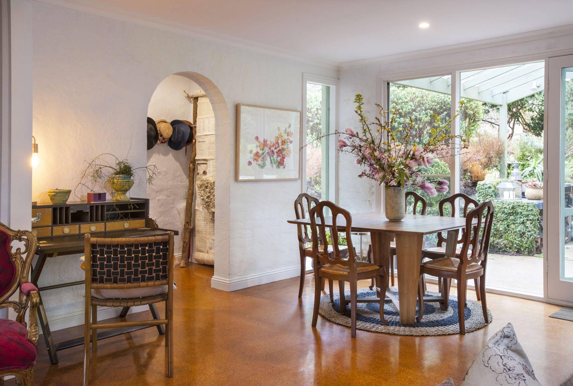 Beechmont Garden Retreat