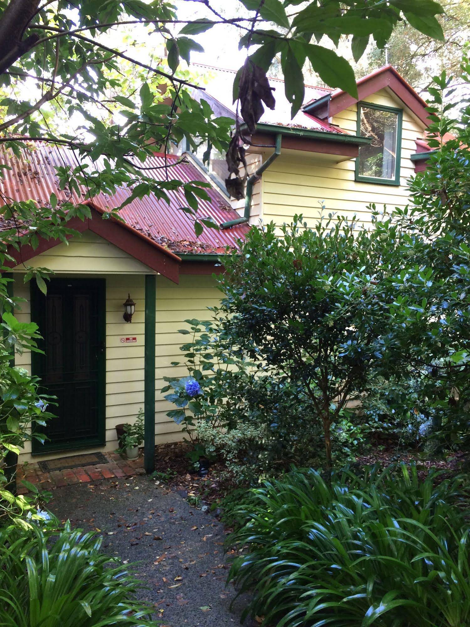 Cambridge Cottages Bed and Breakfast