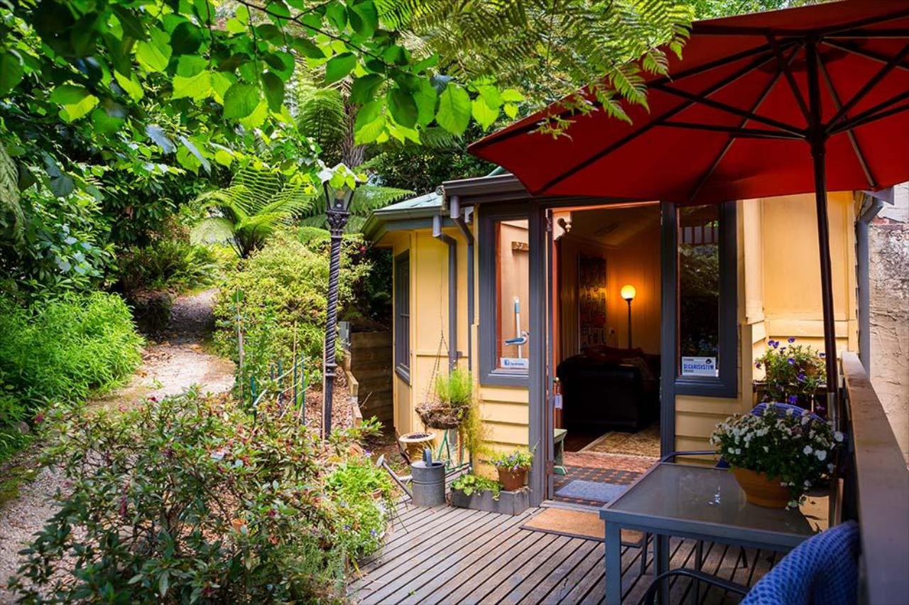 Como Cottages