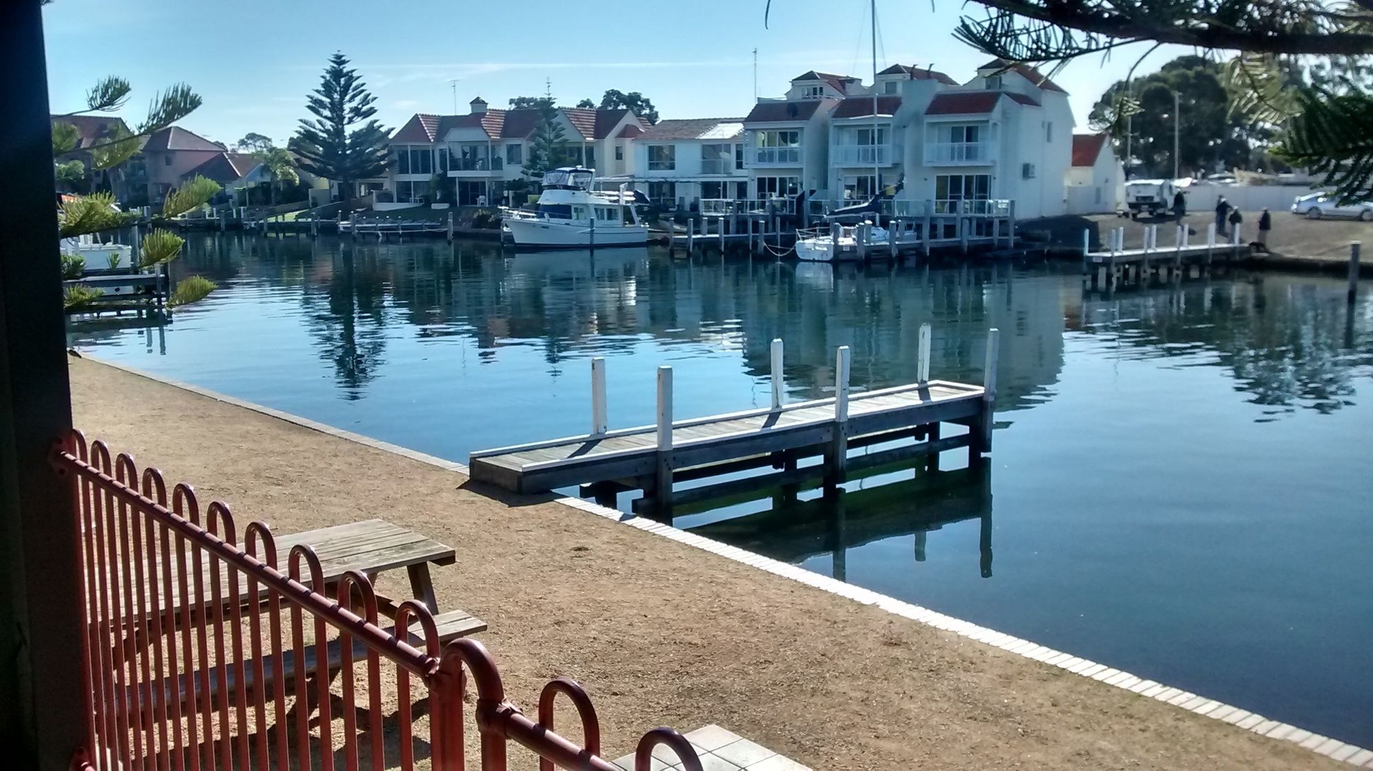 Mariners Cove at Paynesville Motel & Apartments