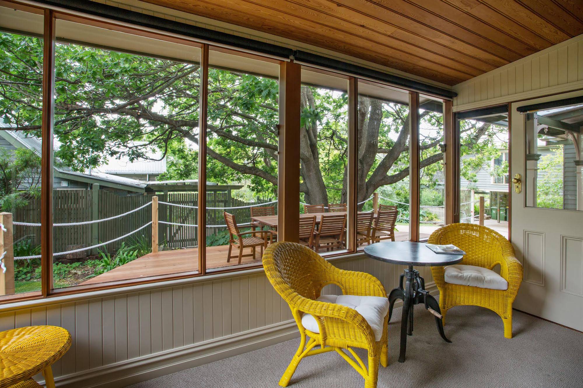 Oak Tree Lodge