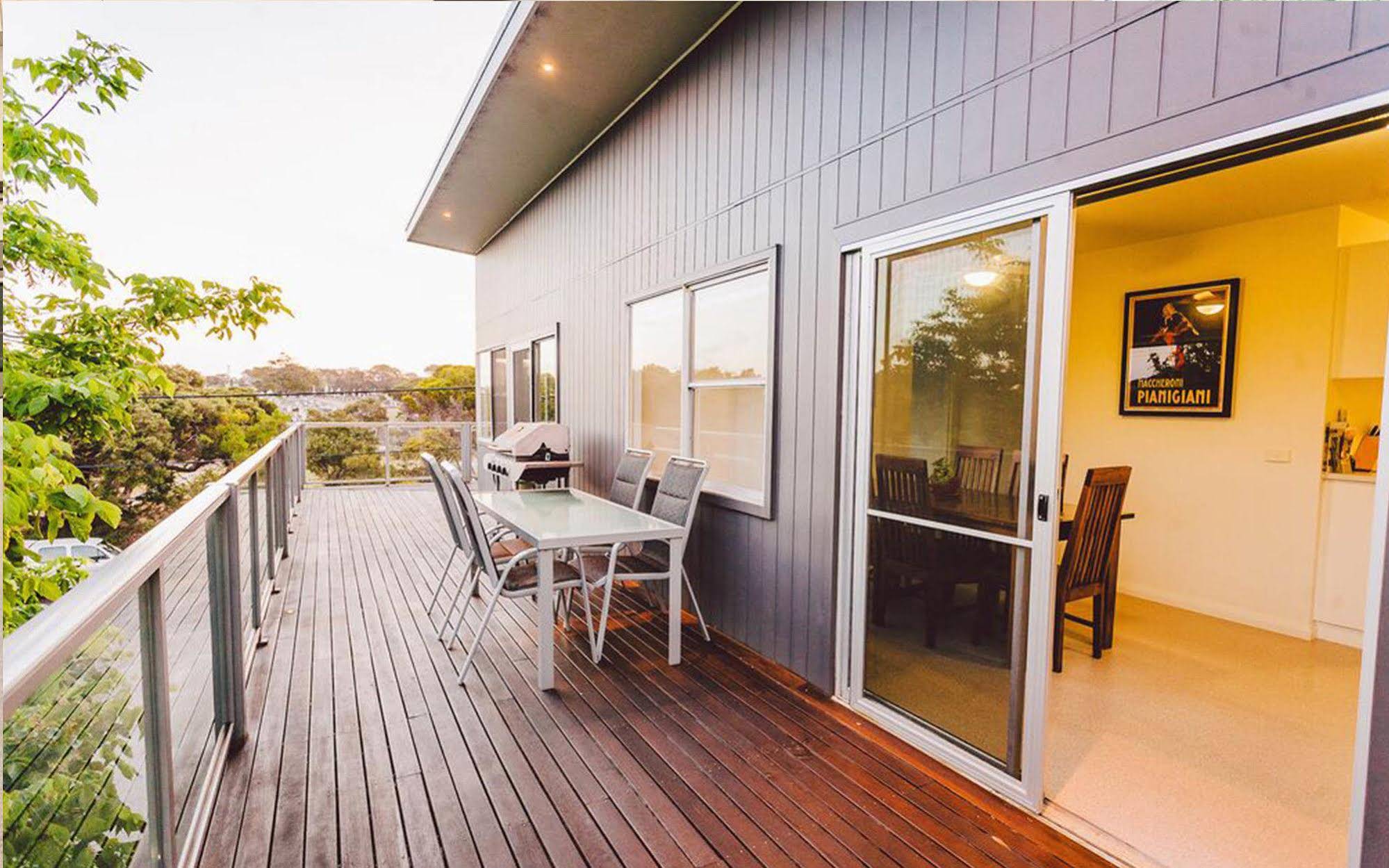 Queenscliff And Point Lonsdale Holiday Apartments