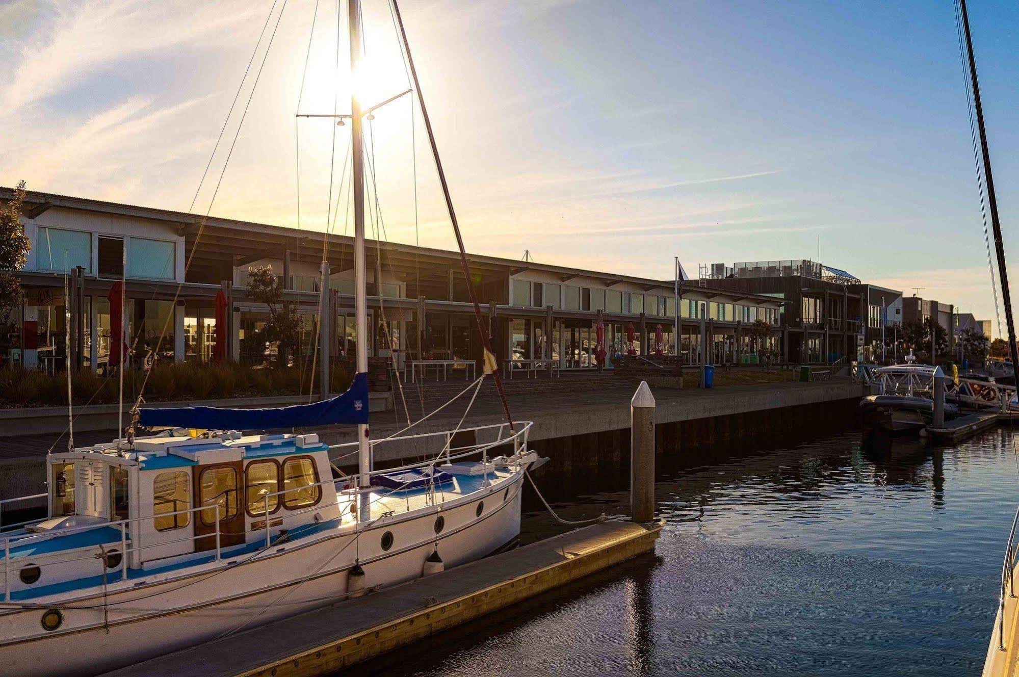 Queenscliff And Point Lonsdale Holiday Apartments