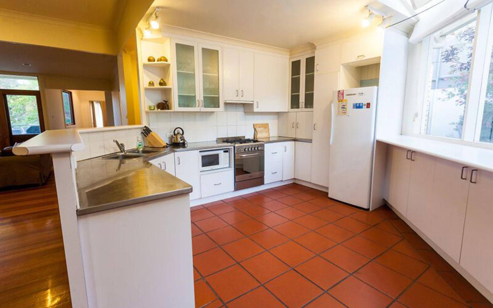 Queenscliff And Point Lonsdale Holiday Apartments