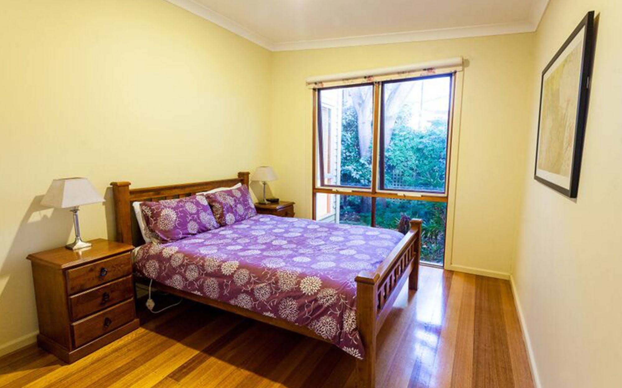 Queenscliff And Point Lonsdale Holiday Apartments