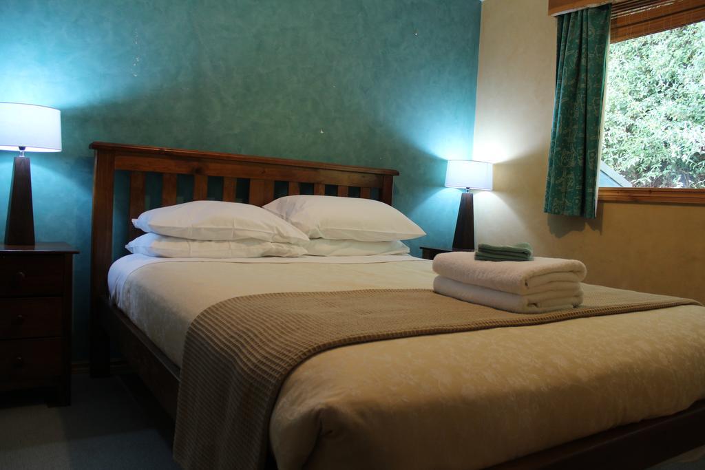 Eastern Reef Cottages
