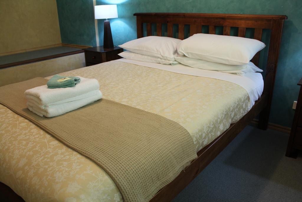 Eastern Reef Cottages