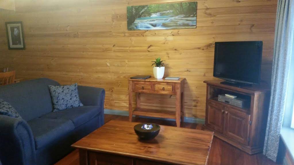 Ocean Ridge Retreat