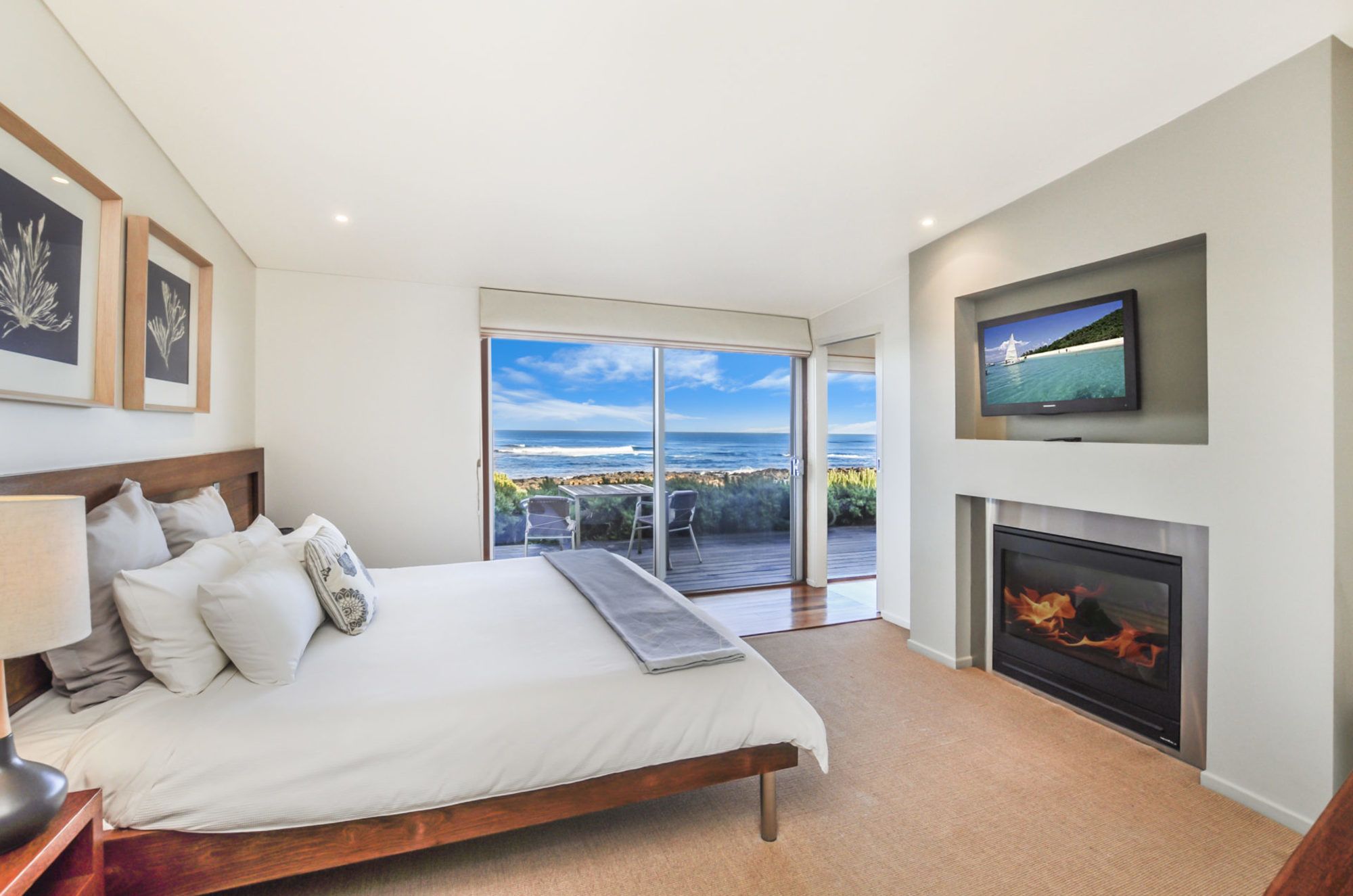 Hearn's Beachside Villas