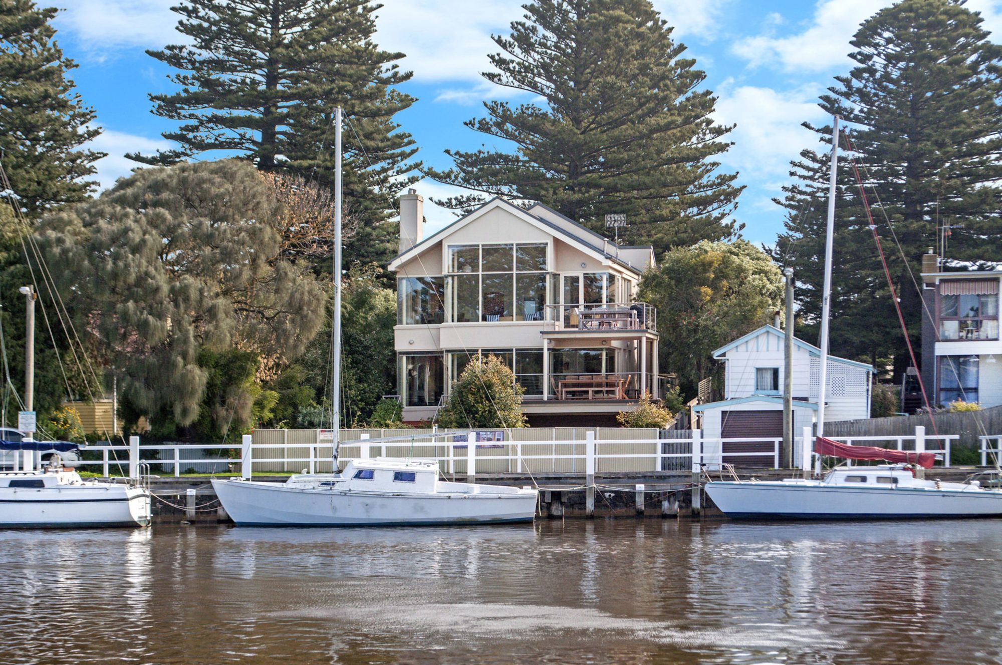 Shearwater Apartment