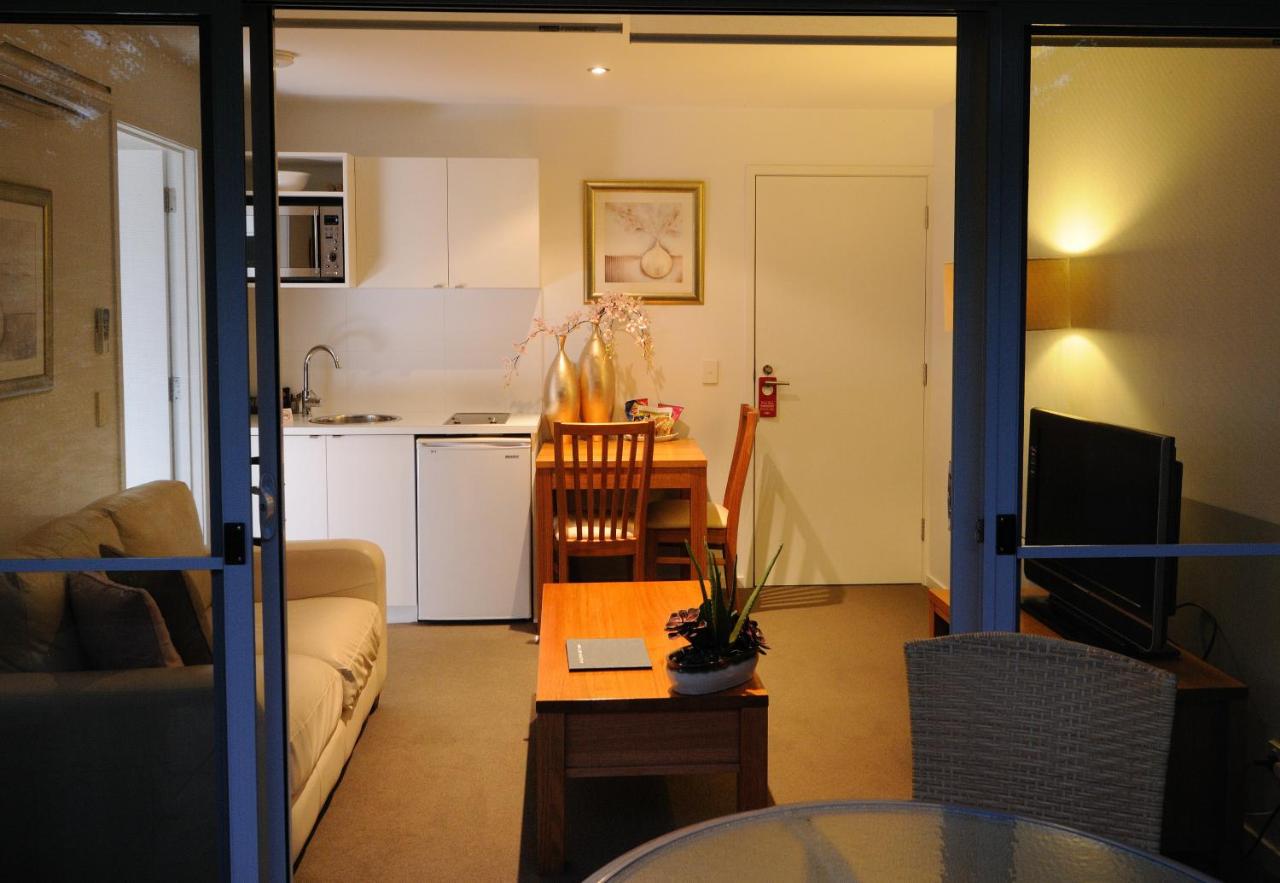 The Victoria Apartments