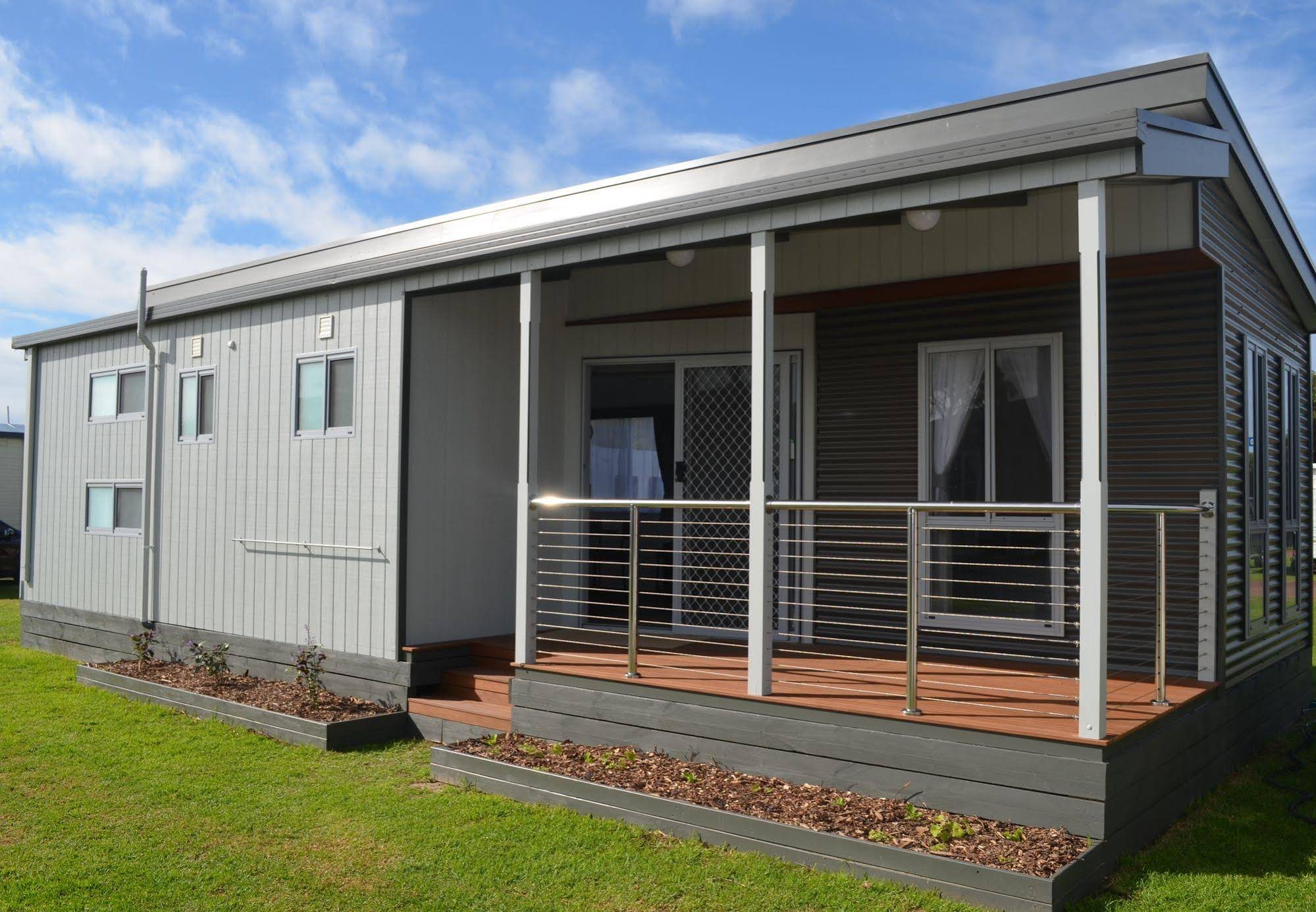 Henty Bay Beachfront Holiday Park