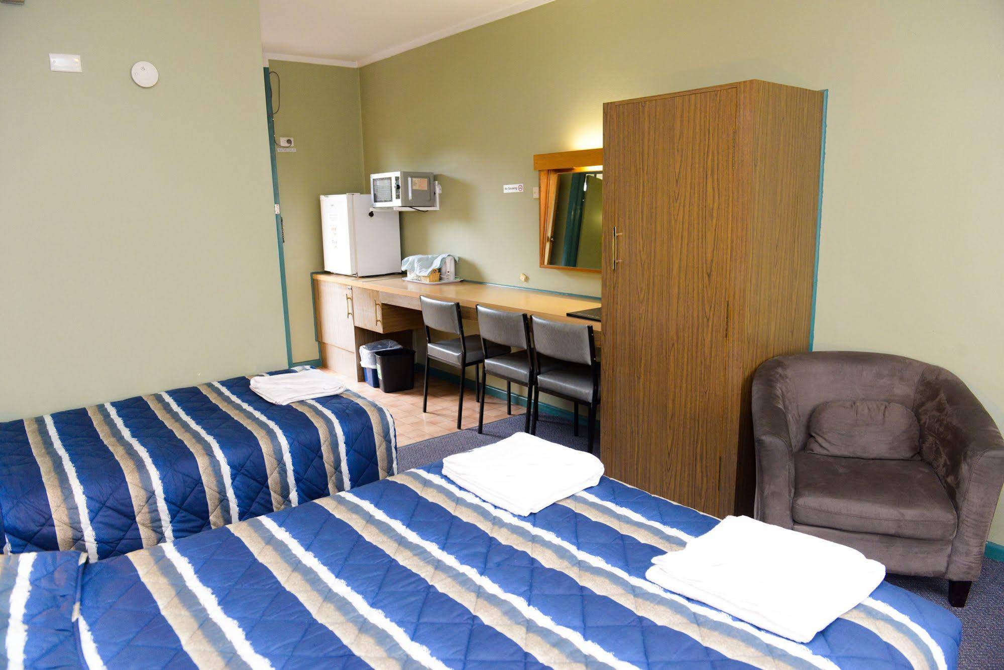 Portland retro motel