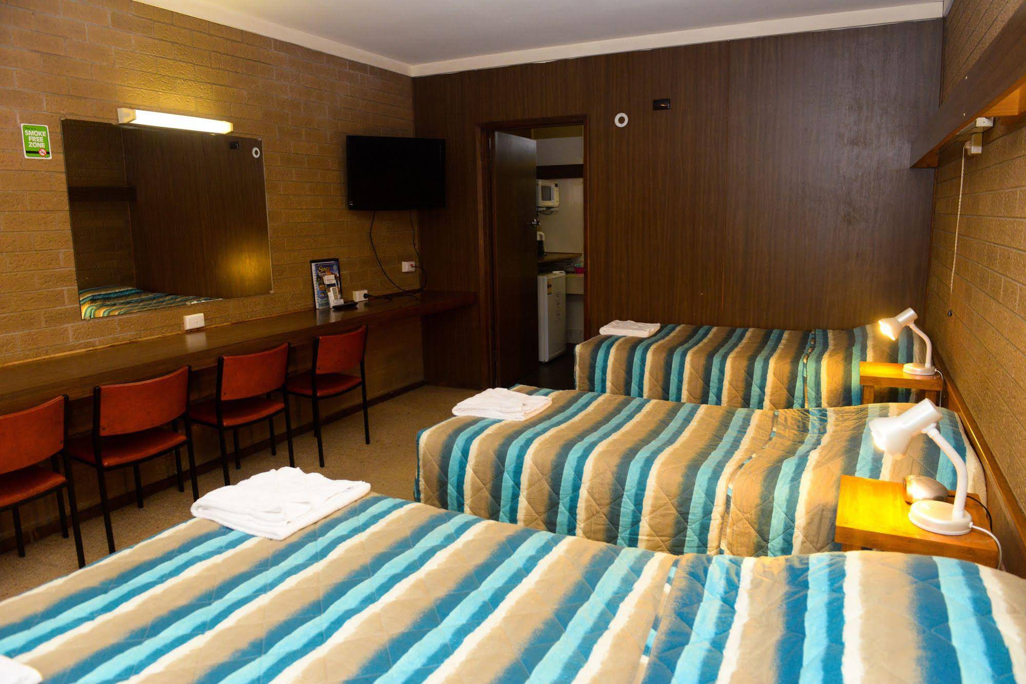 Portland retro motel