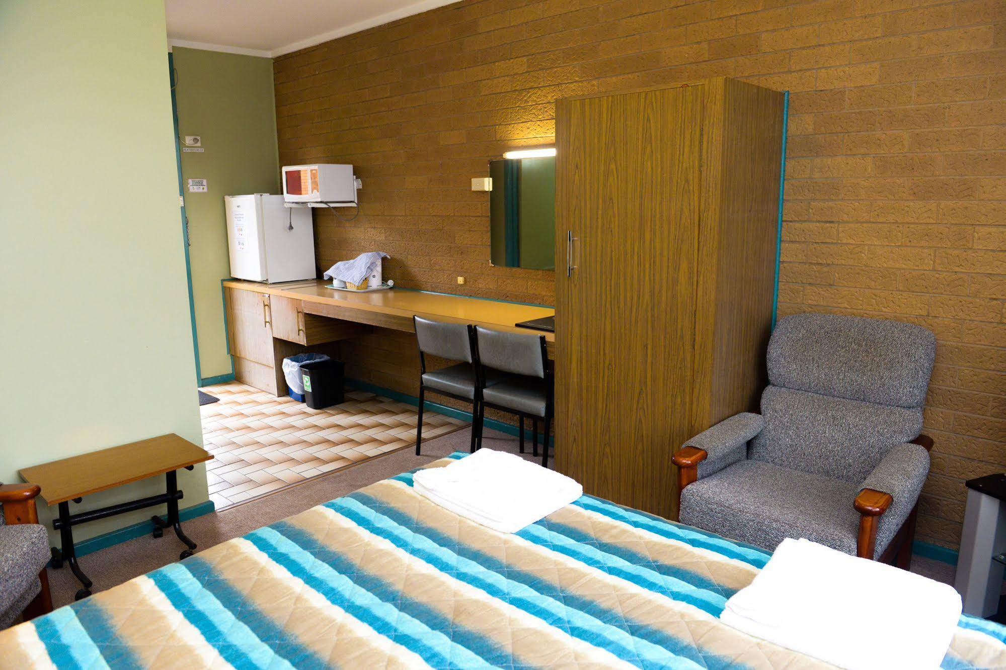 Portland retro motel