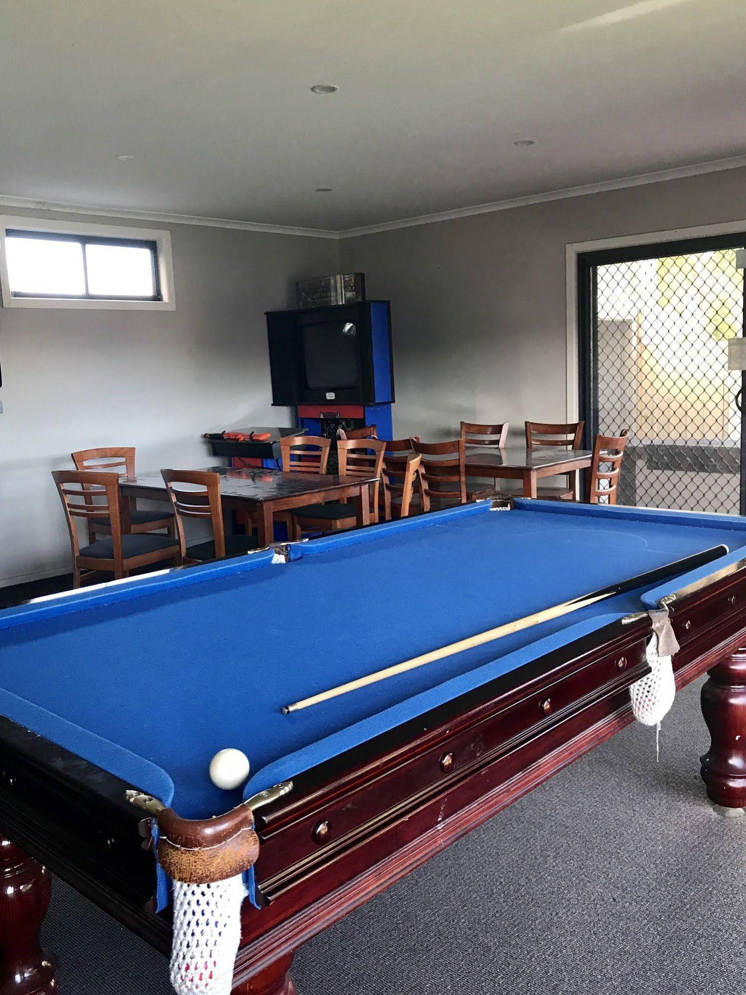 Rosebud Motel