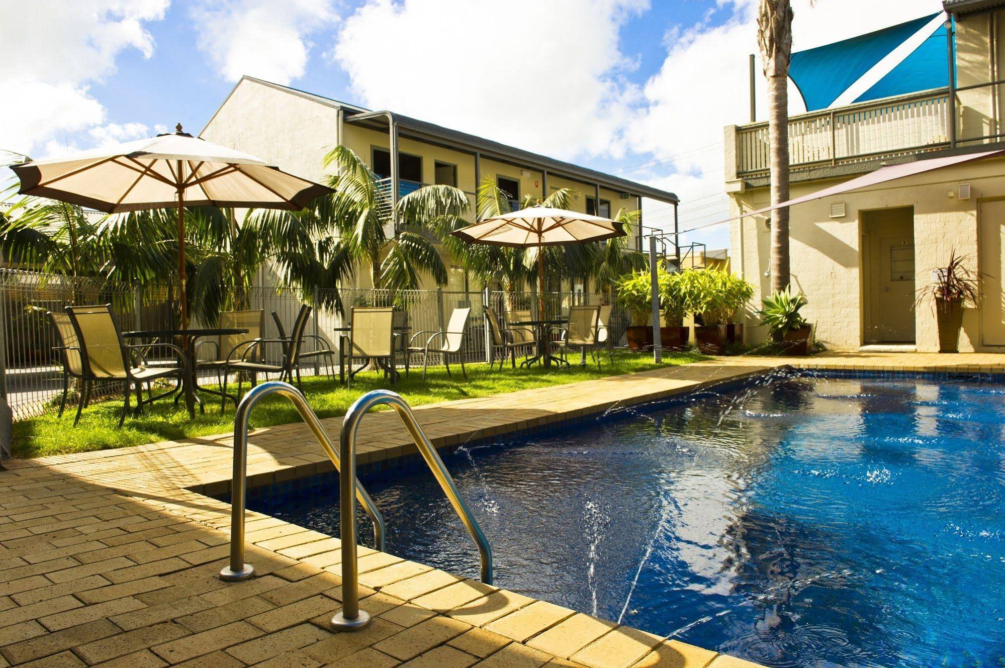 Moonlight Bay Resort