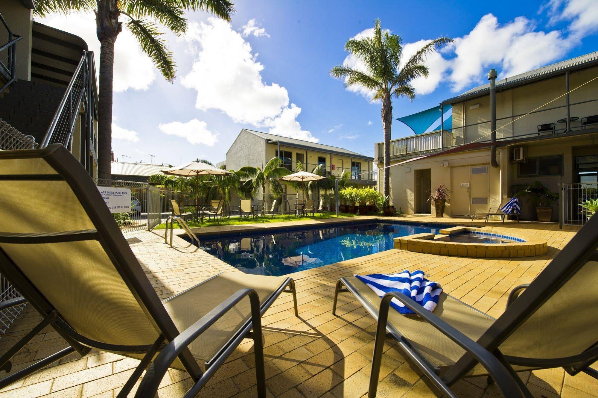 Moonlight Bay Resort