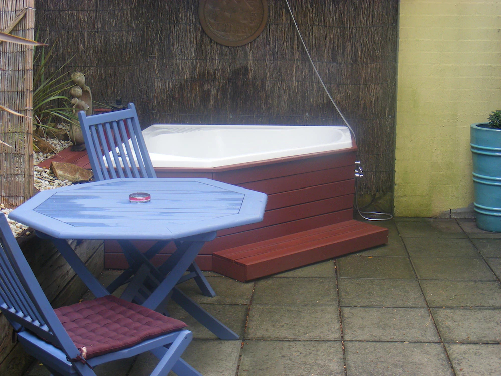 Weeroona Bed & Breakfast