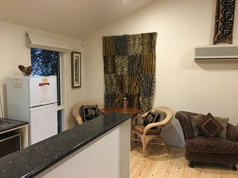 Weeroona Bed & Breakfast