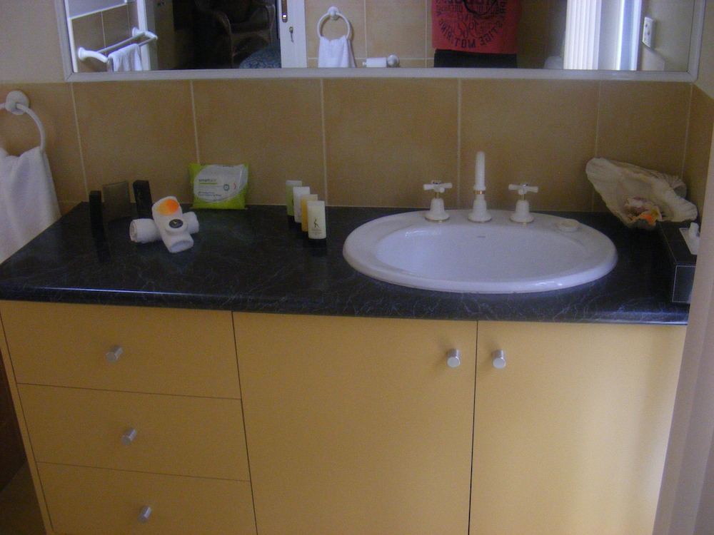 Weeroona Bed & Breakfast