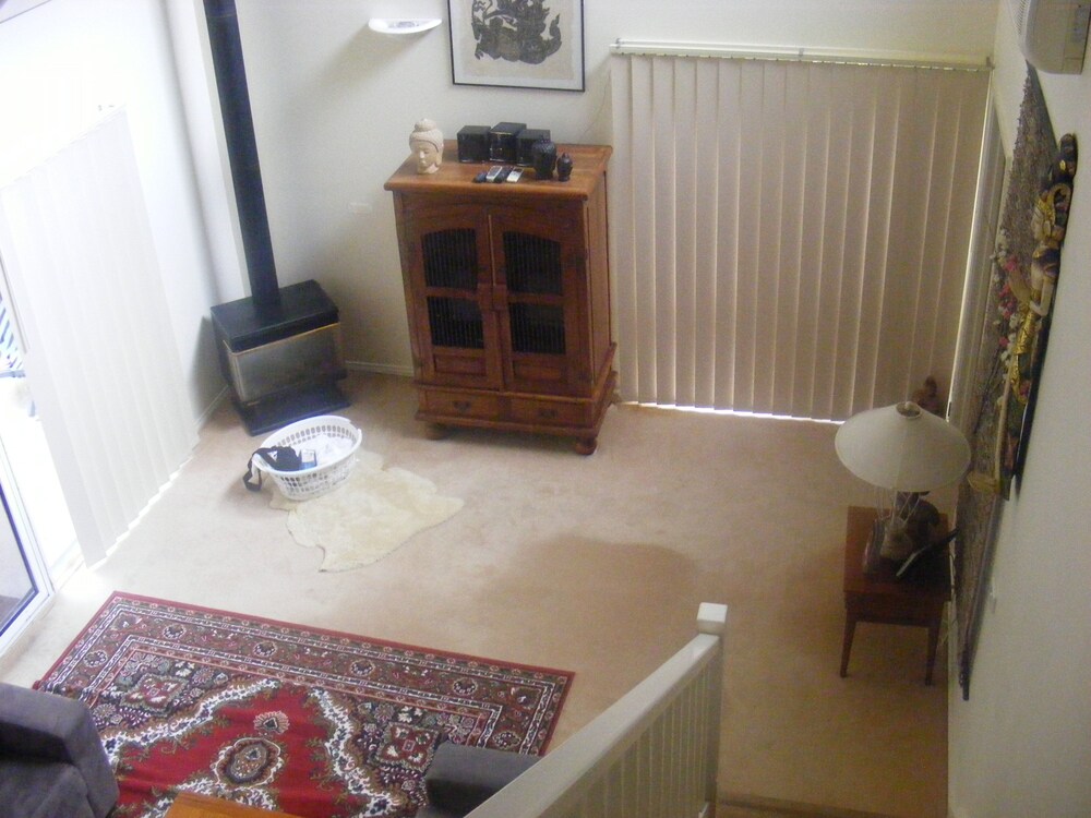 Weeroona Bed & Breakfast