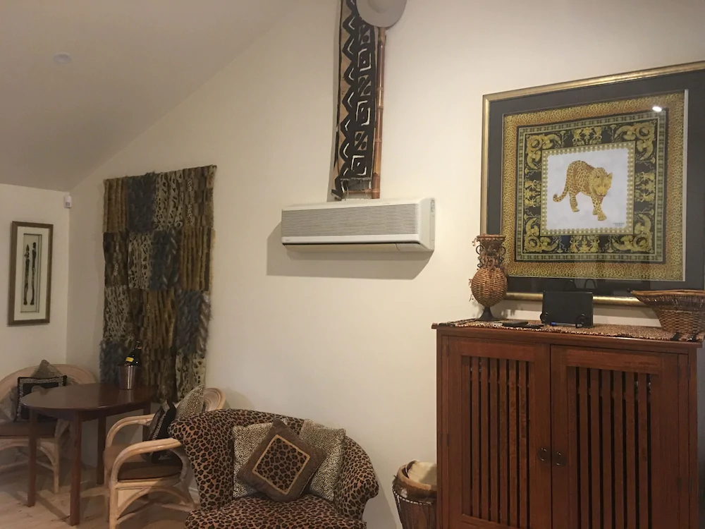 Weeroona Bed & Breakfast